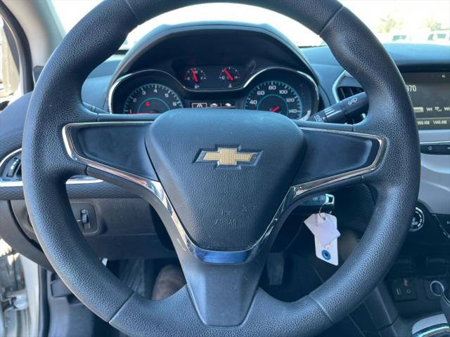 2016 Chevrolet Cruze LS Auto
