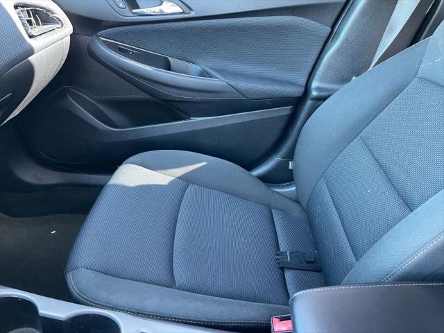 2016 Chevrolet Cruze LS Auto