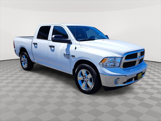 2024 RAM Ram 1500 Classic RAM 1500 CLASSIC TRADESMAN CREW CAB 4X4 57 BOX