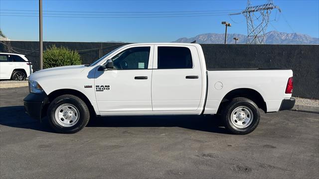 2024 RAM Ram 1500 Classic RAM 1500 CLASSIC TRADESMAN CREW CAB 4X4 57 BOX