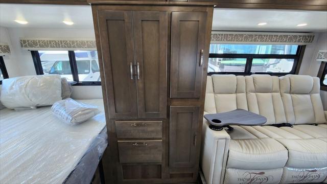 2025 Mercedes-Benz Sprinter 3500XD Chassis Standard Roof 4-Cyl Diesel HO