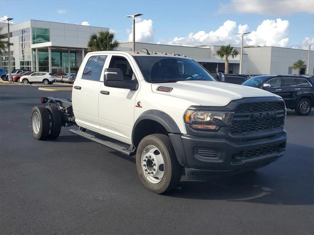 2024 RAM Ram 5500 Chassis Cab RAM 5500 TRADESMAN CHASSIS CREW CAB 4X4 60 CA