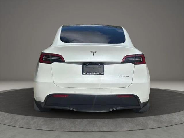 2022 Tesla Model Y Long Range Dual Motor All-Wheel Drive