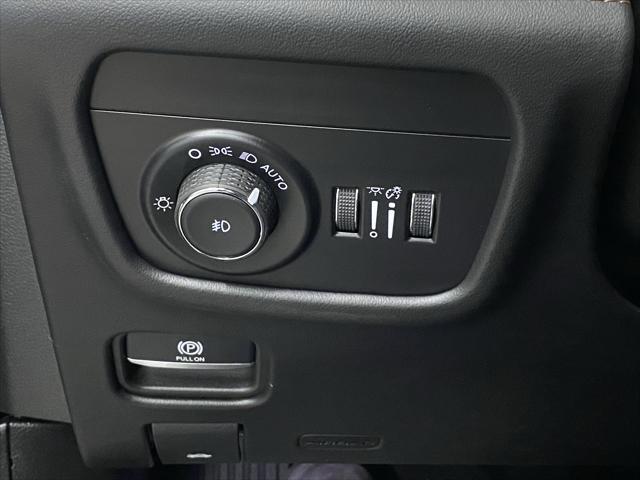 2023 Jeep Grand Cherokee L Summit Reserve 4x4
