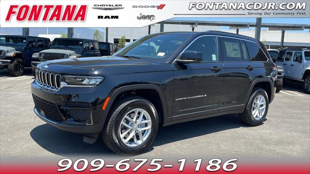 2024 Jeep Grand Cherokee GRAND CHEROKEE LAREDO X 4X4
