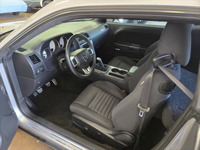 2014 Dodge Challenger R/T Plus