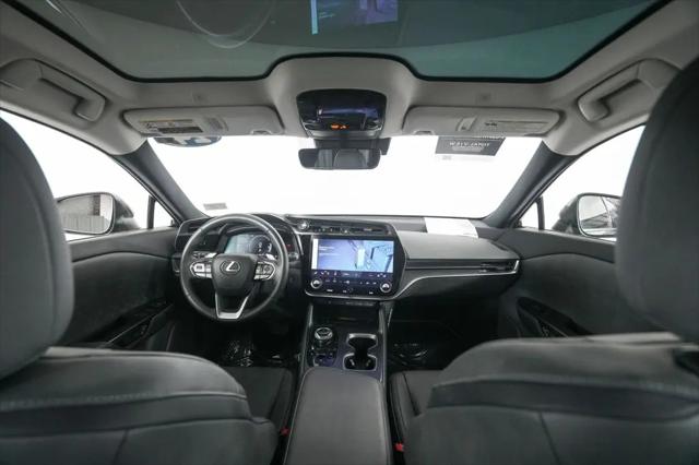 2023 Lexus RZ 450e Premium