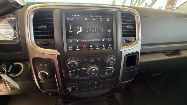 2018 Ram 3500 SLT Crew Cab 4x4 6'4" Box