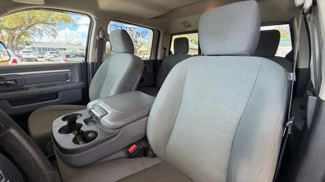 2018 Ram 3500 SLT Crew Cab 4x4 6'4" Box