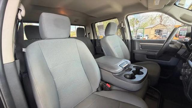 2018 Ram 3500 SLT Crew Cab 4x4 6'4" Box