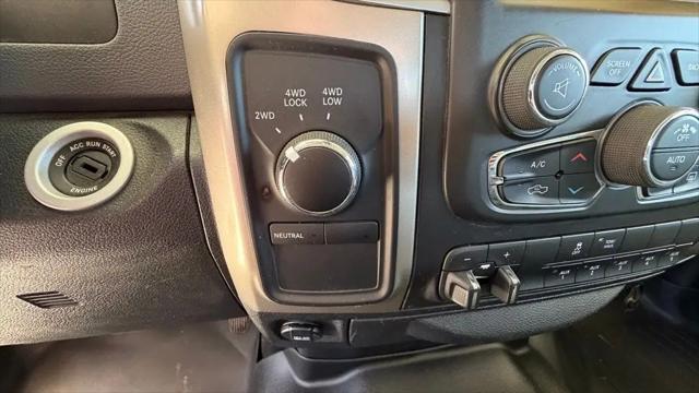 2018 Ram 3500 SLT Crew Cab 4x4 6'4" Box