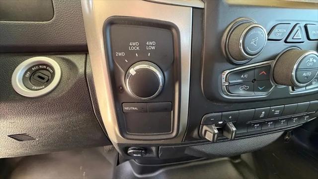 2018 Ram 3500 SLT Crew Cab 4x4 6'4" Box