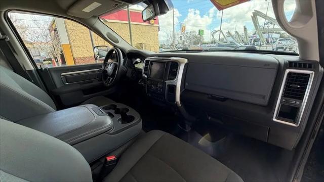 2018 Ram 3500 SLT Crew Cab 4x4 6'4" Box