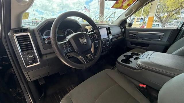2018 Ram 3500 SLT Crew Cab 4x4 6'4" Box