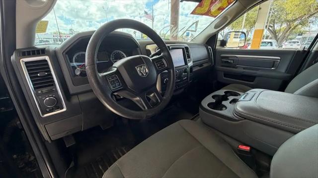 2018 Ram 3500 SLT Crew Cab 4x4 6'4" Box