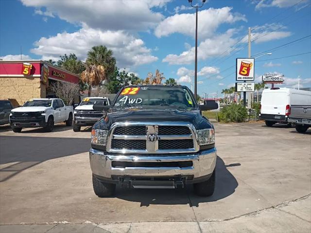 2018 Ram 3500 SLT Crew Cab 4x4 6'4" Box
