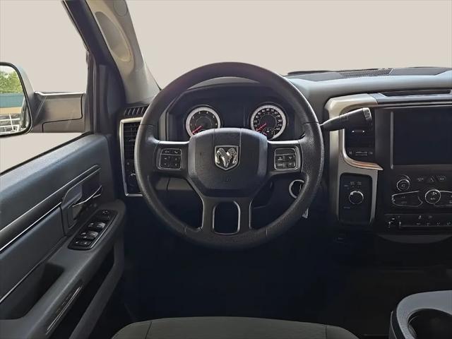 2018 Ram 3500 SLT Crew Cab 4x4 6'4" Box