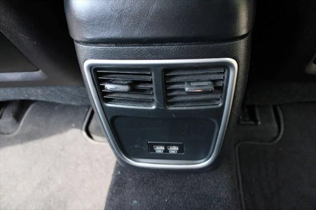 2019 Dodge Charger SXT RWD