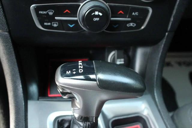 2019 Dodge Charger SXT RWD