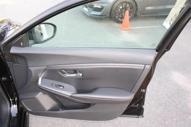 2021 Nissan Sentra SR Xtronic CVT