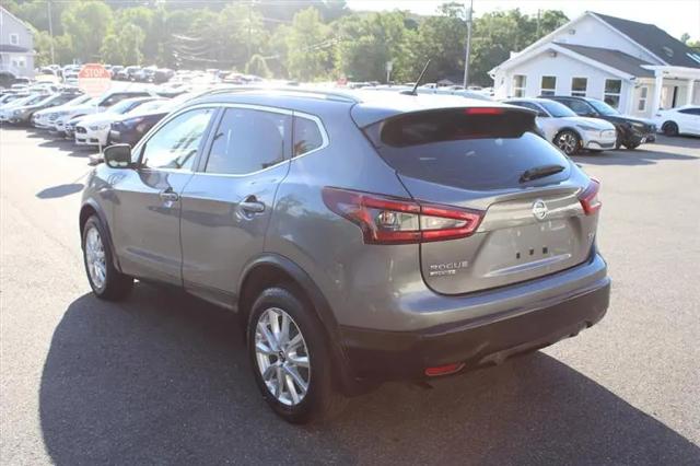 2021 Nissan Rogue Sport SV FWD Xtronic CVT