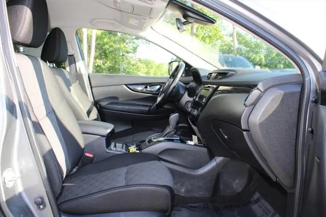 2021 Nissan Rogue Sport SV FWD Xtronic CVT