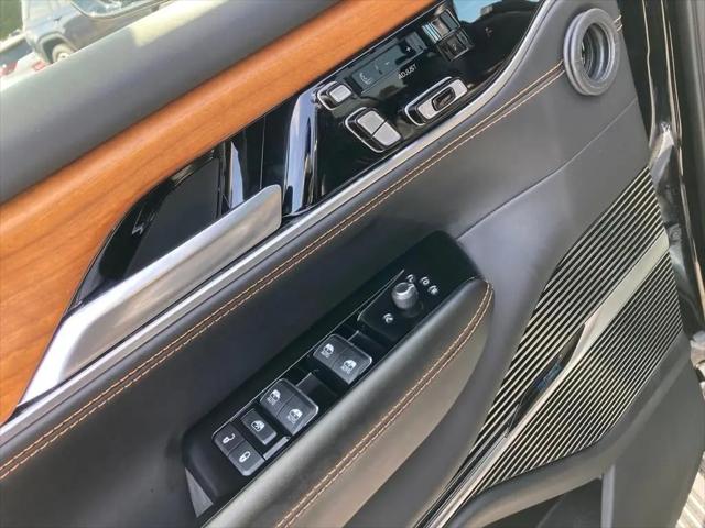 2024 Jeep Grand Wagoneer L Series III 4x4