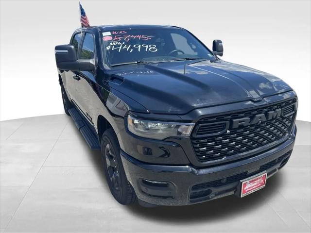 2025 Ram 1500 Tradesman Crew Cab 4x4 5'7" Box