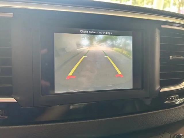 2021 Chrysler Voyager LXI