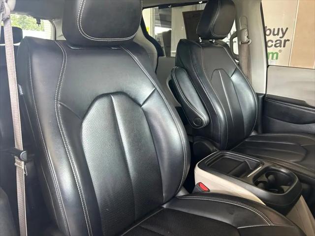 2021 Chrysler Voyager LXI