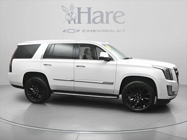 2019 Cadillac Escalade Luxury