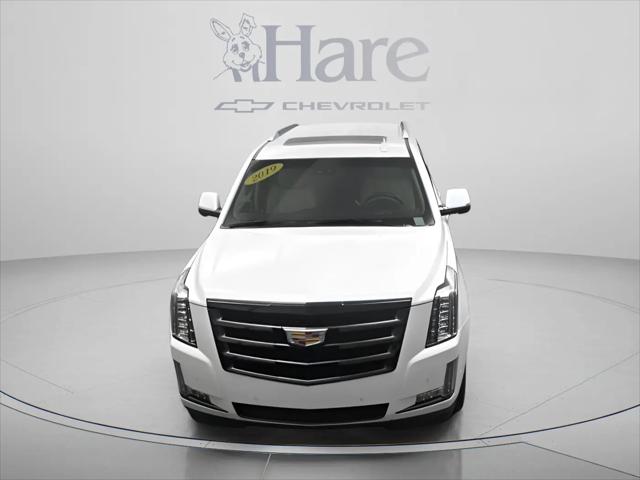 2019 Cadillac Escalade Luxury