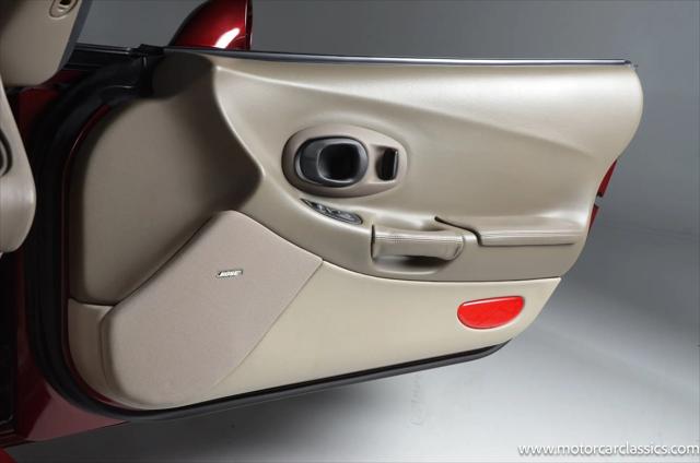 2003 Chevrolet Corvette Base