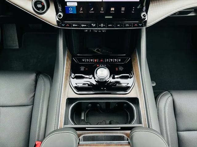 2024 Jeep Grand Wagoneer L 4x4