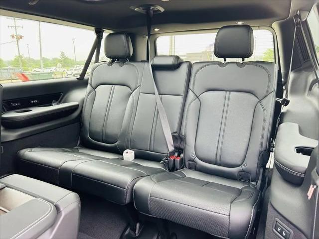 2024 Jeep Grand Wagoneer L 4x4