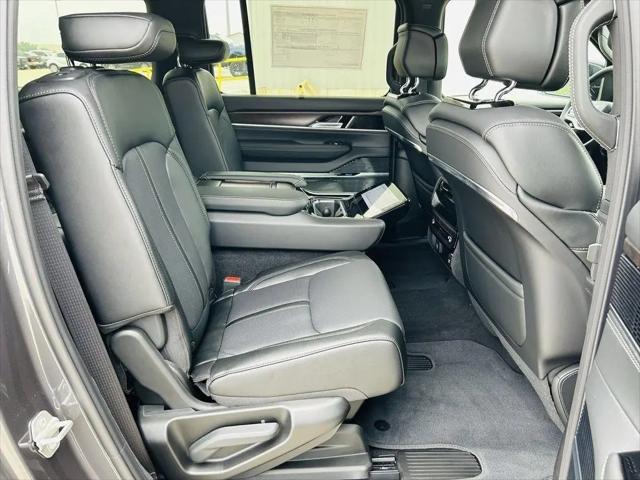 2024 Jeep Grand Wagoneer L 4x4