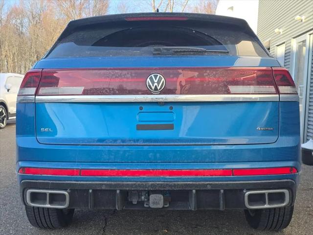 2024 Volkswagen Atlas Cross Sport 2.0T SEL R-Line