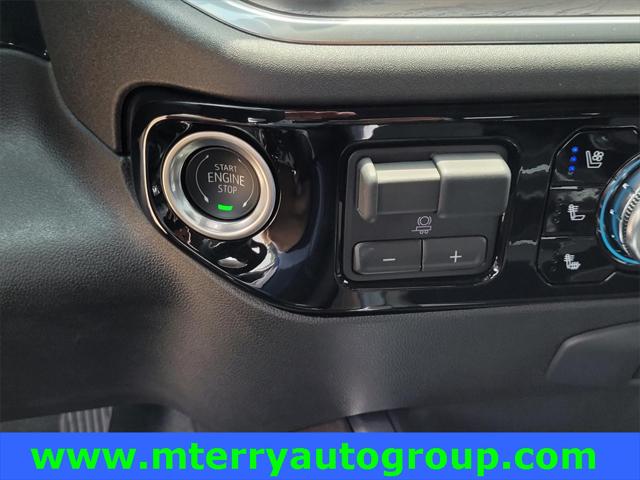 2024 GMC Sierra 2500HD 4WD Crew Cab Standard Bed SLT