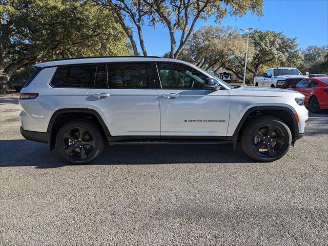 2024 Jeep Grand Cherokee GRAND CHEROKEE L LIMITED 4X4