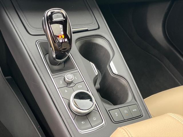 2024 Cadillac XT4 FWD Luxury