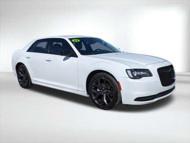 2022 Chrysler 300 Touring 2022 Chrysler 300 Touring