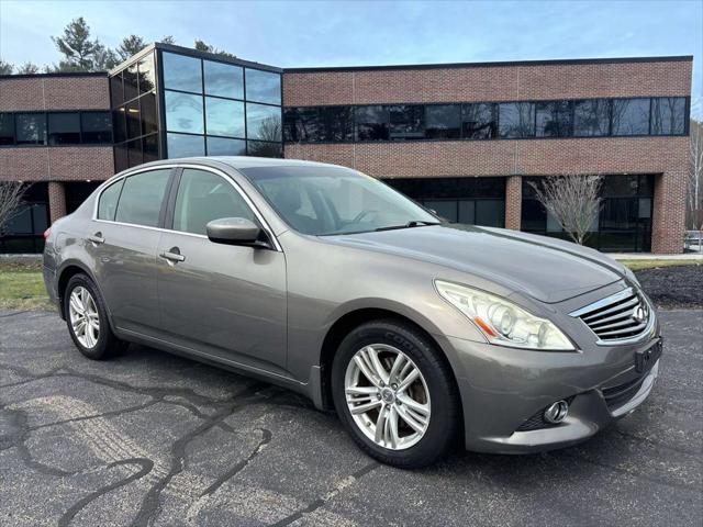 2011 INFINITI G37 G37x Limited Edition Sedan 4D