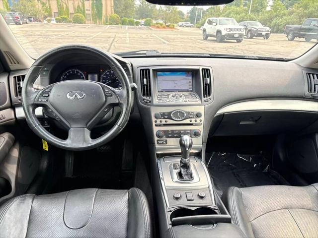 2011 INFINITI G37 G37x Limited Edition Sedan 4D
