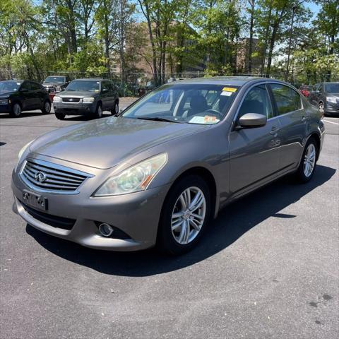 2011 INFINITI G37 G37x Limited Edition Sedan 4D