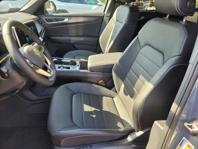 2024 Volkswagen Atlas Cross Sport 2.0T SEL R-Line