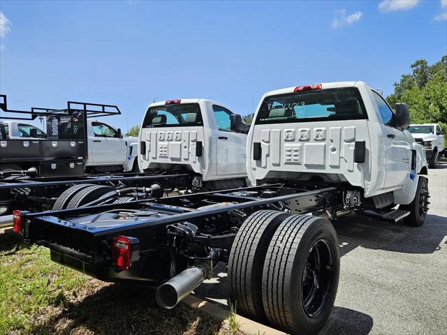 2024 Chevrolet Silverado 6500HD 1WT