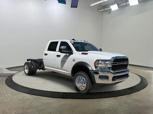 2024 RAM Ram 5500 Chassis Cab RAM 5500 TRADESMAN CHASSIS CREW CAB 4X4 60 CA