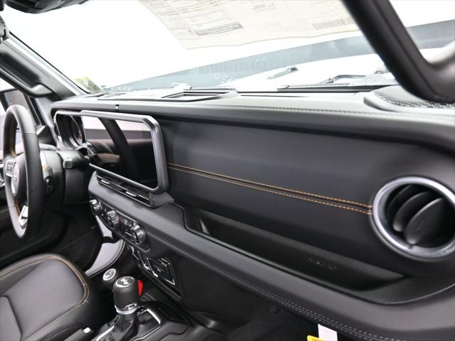 2024 Jeep Wrangler WRANGLER 4-DOOR SAHARA