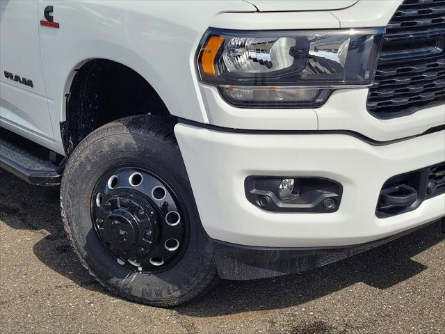 2024 RAM Ram 3500 RAM 3500 BIG HORN CREW CAB 4X4 8 BOX
