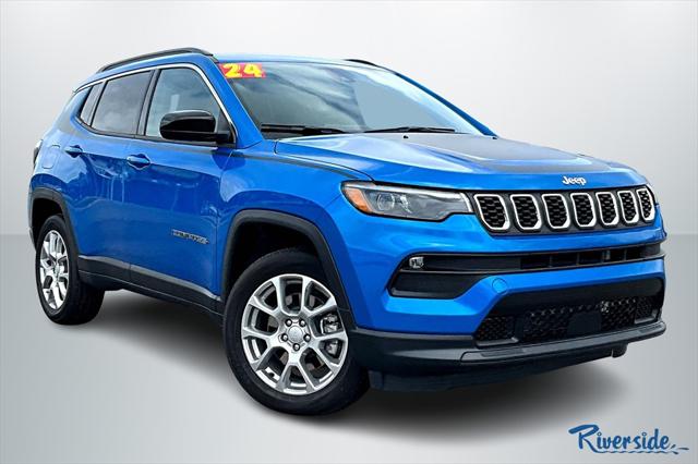 2024 Jeep Compass COMPASS LATITUDE LUX 4X4